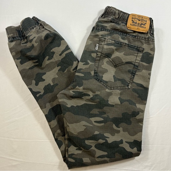 Levi’s Boys Green Camo Joggers Size XL (Unisex) - Picture 6 of 9
